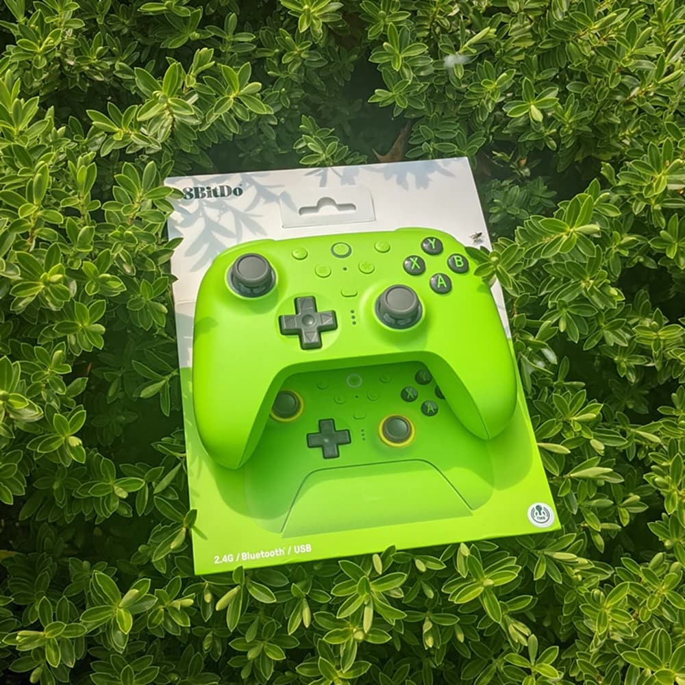 Controle 8BitDo Ultimate 2 Green, Wireless com Dock, RGB, Joystick TMR, Motion